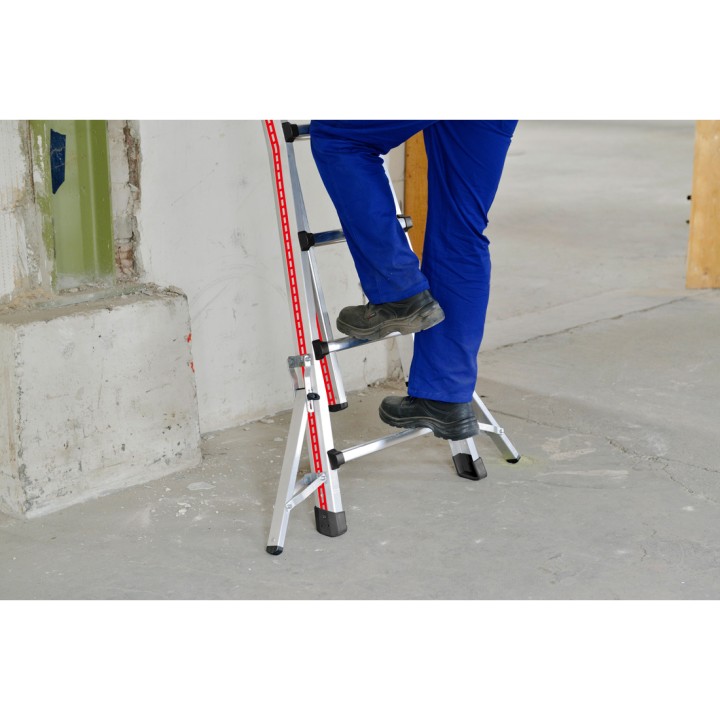Echelle multiposition télescopique "L'Echelle Européenne" avec stabilisateurs | L'Echelle Européenne