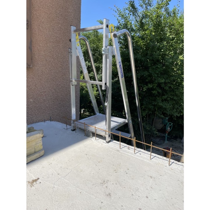 Echelle accès dalle | L'Echelle Européenne