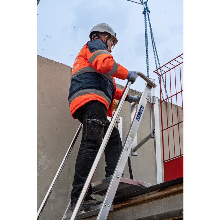 Echelle accès dalle | L'Echelle Européenne