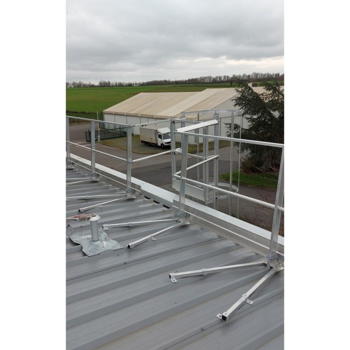 Garde-corps FASTGUARD droit fixation sur bac acier | L'Echelle Européenne