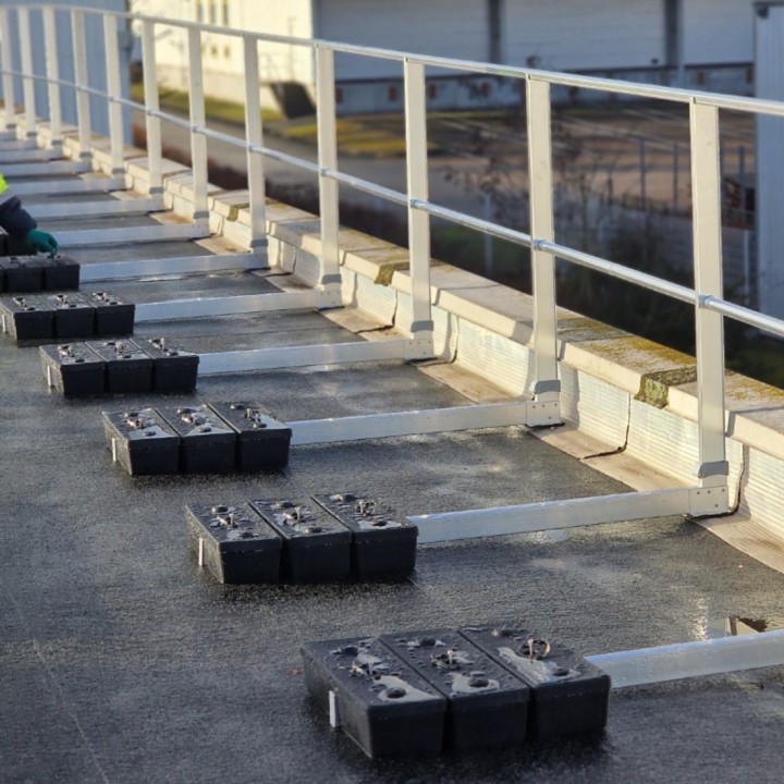 Garde-corps autoportant droit FASTGUARD | L'Echelle Européenne