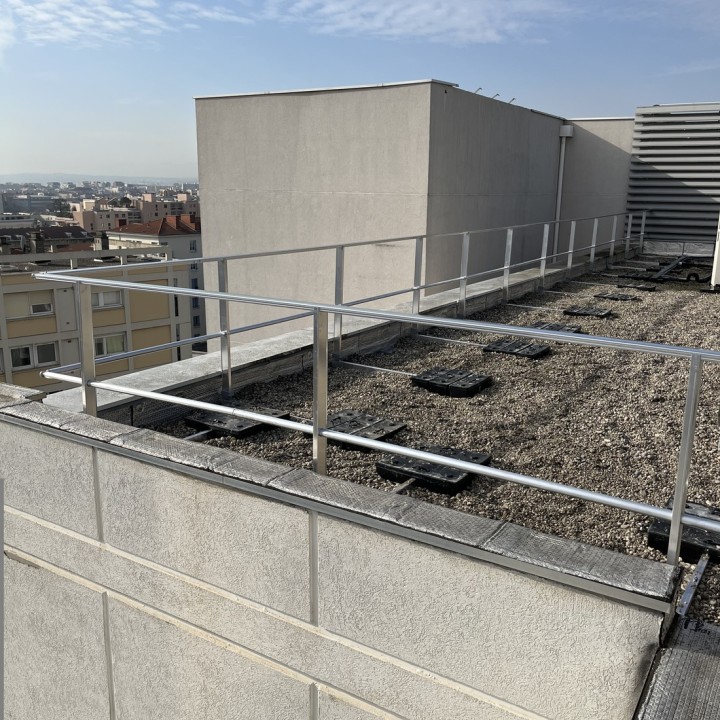 Garde-corps autoportant droit FASTGUARD | L'Echelle Européenne