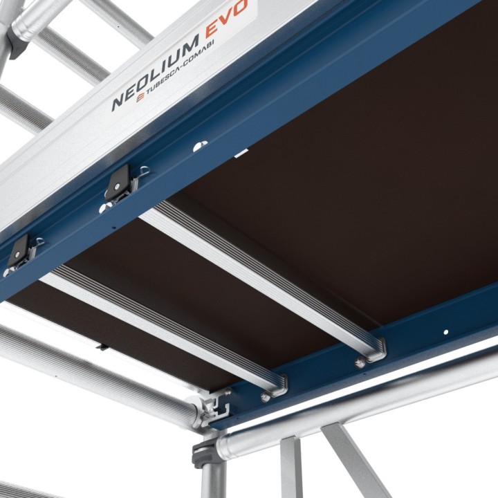 Plancher alu-bois à pleinte rapportées