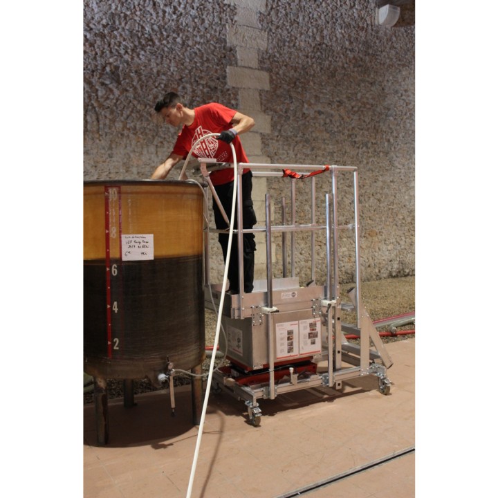 Plate-forme d'élévation BEESAFE pour l'agroalimentaire | L'Echelle Européenne