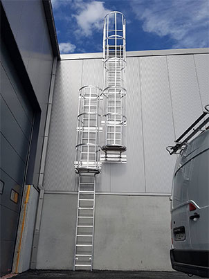 Echelle à Crinoline à Namur