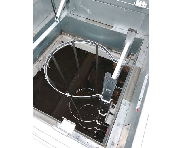 fourniture et la pose d’une échelle à crinoline Fixup à Metz