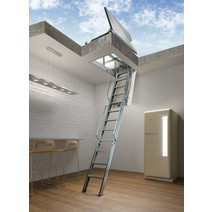 Escalier escamotable type pantographe pour terrasse